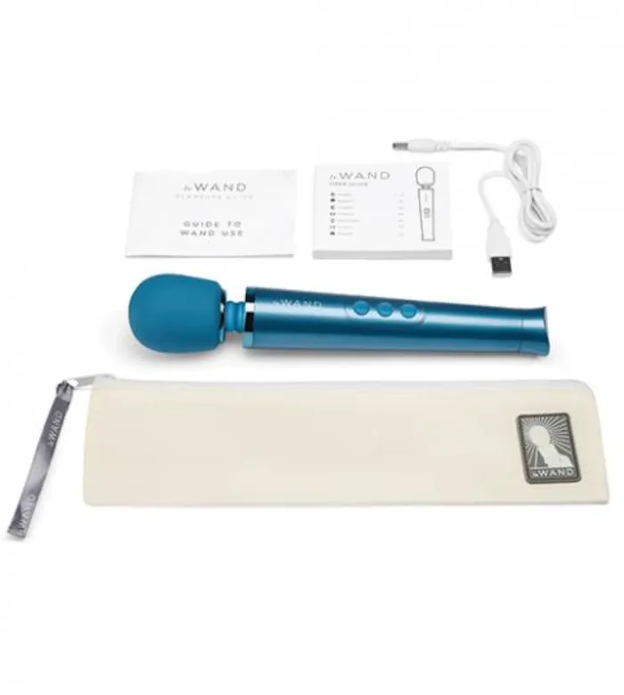 Le Wand Petite Rechargeable Vibrating Massager The Pleasure Parlor Female Sex Toys