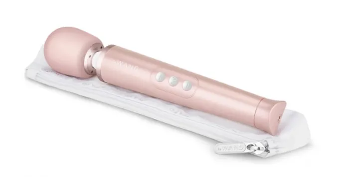 Le Wand Petite Rechargeable Vibrating Massager The Pleasure Parlor Female Sex Toys